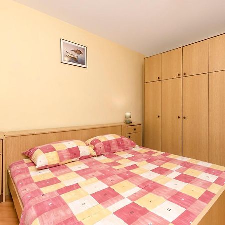 Apartment Branka Tisno Bagian luar foto