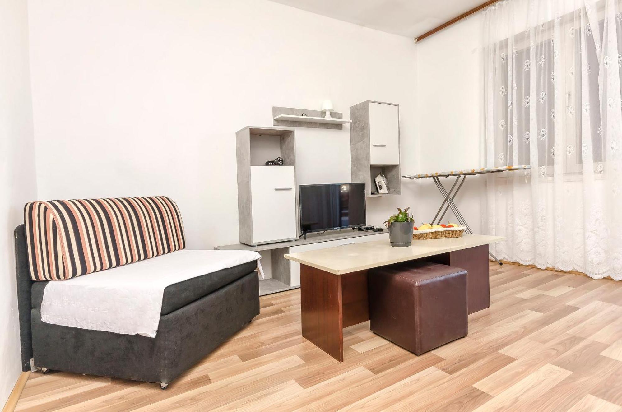 Apartment Branka Tisno Bagian luar foto