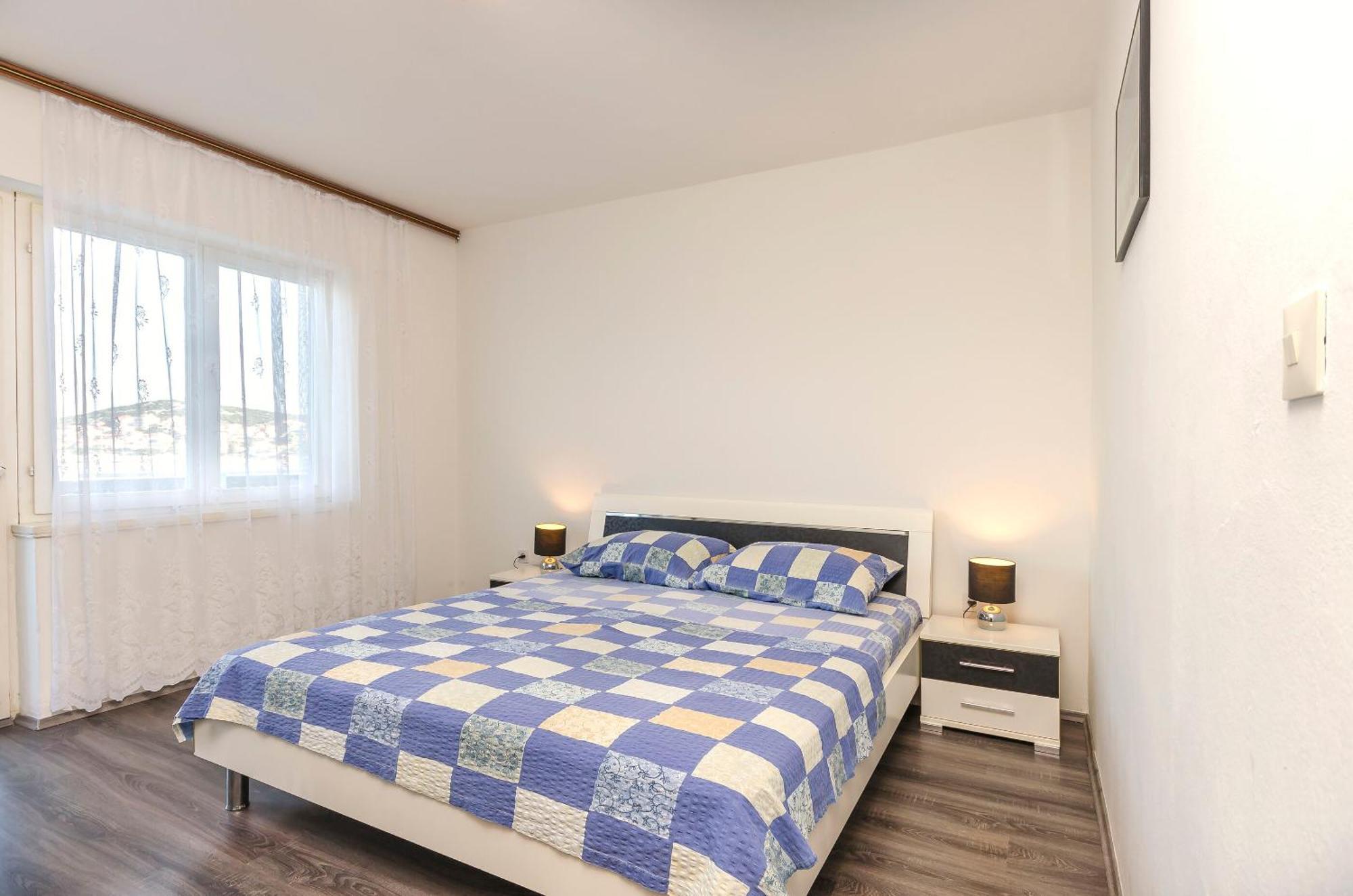 Apartment Branka Tisno Bagian luar foto
