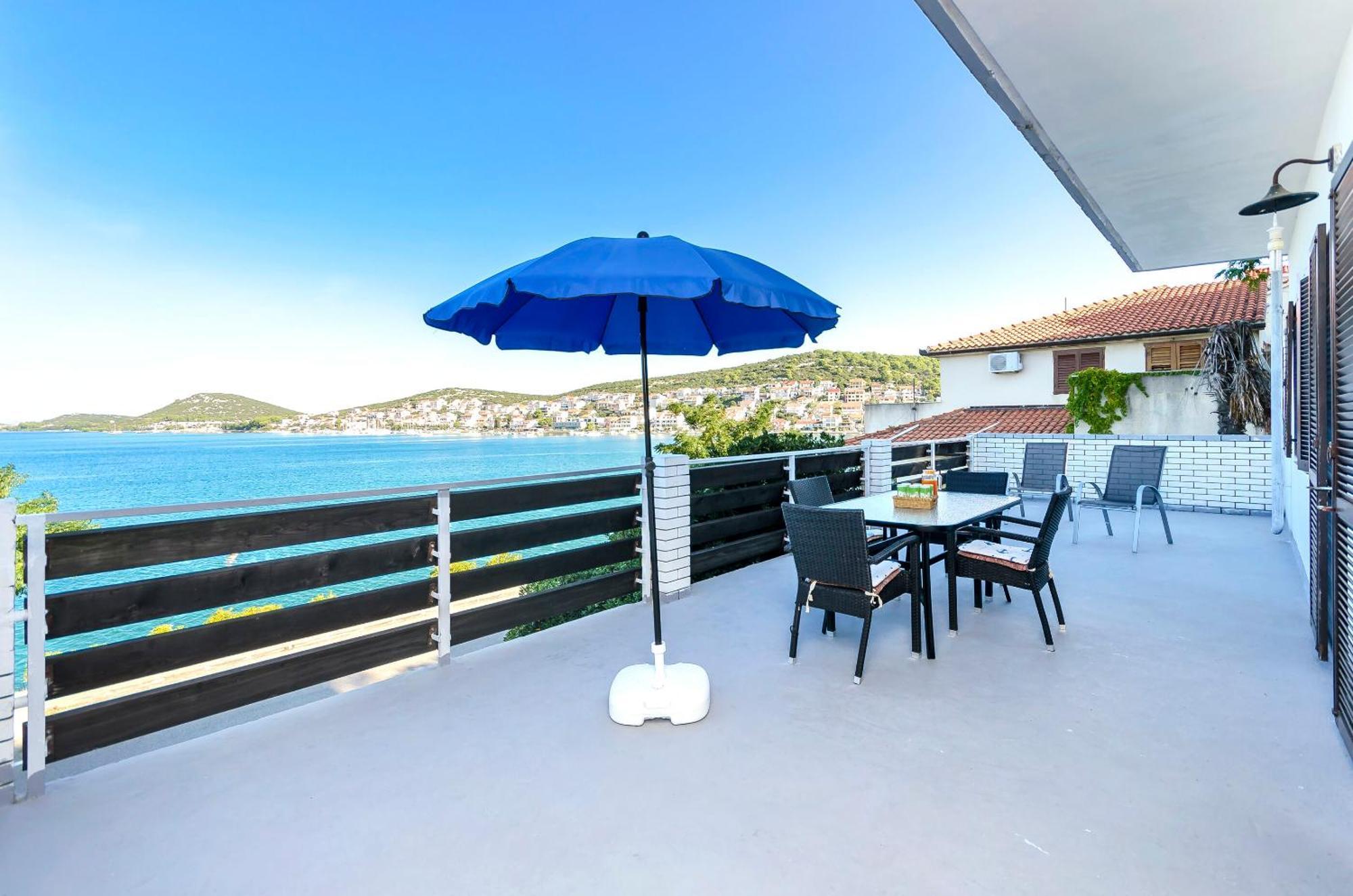 Apartment Branka Tisno Bagian luar foto