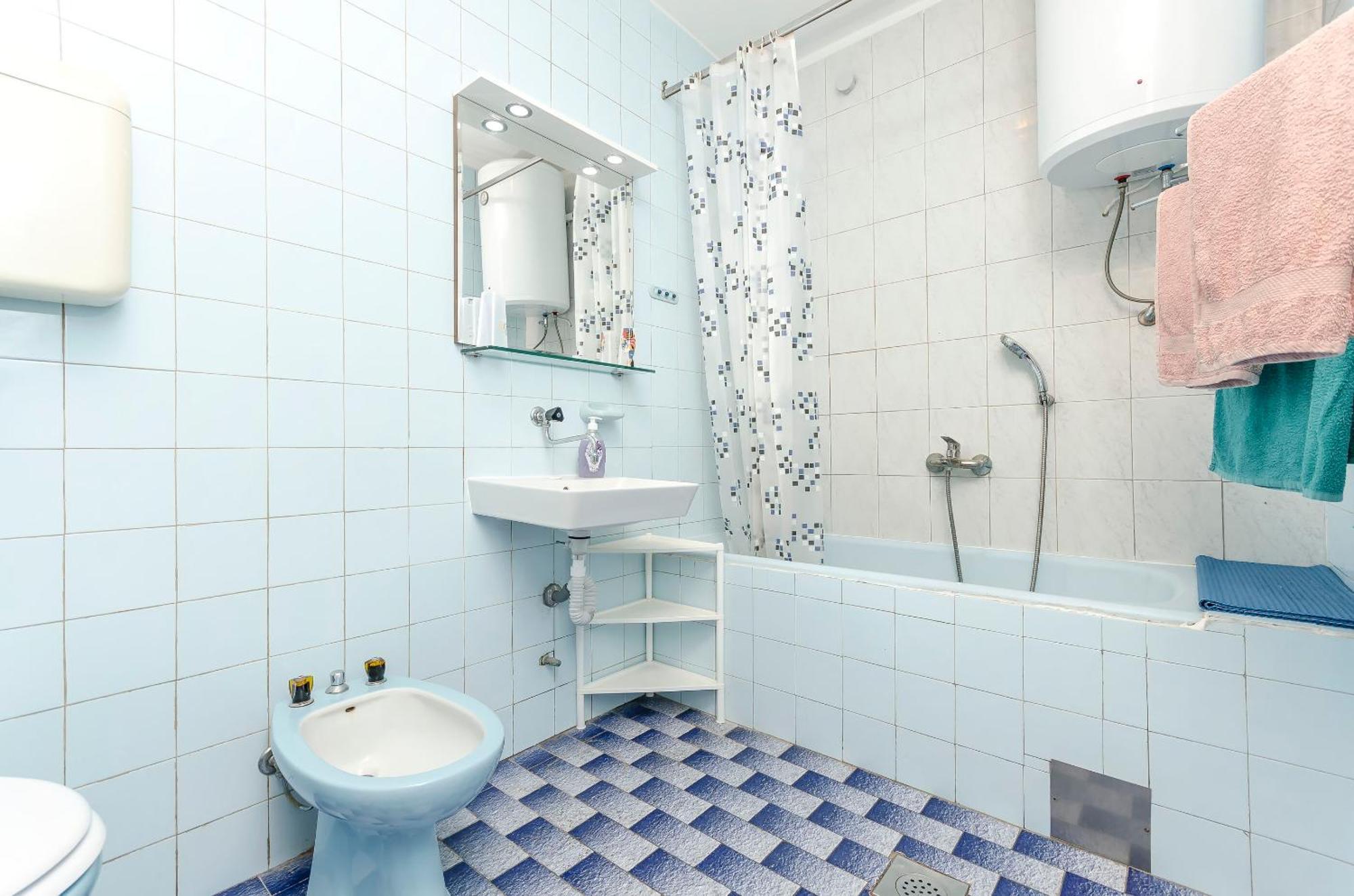 Apartment Branka Tisno Bagian luar foto
